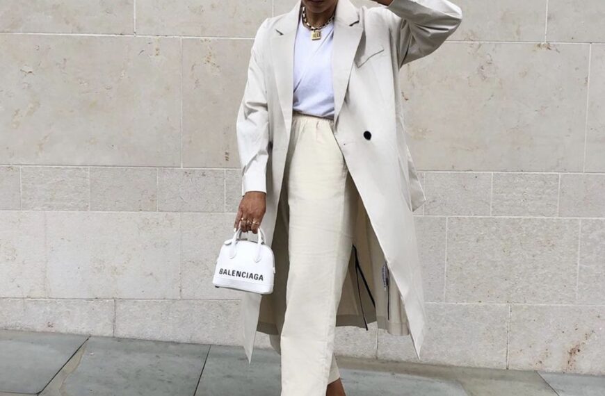 10 Wardrobe Essentials Every Model…